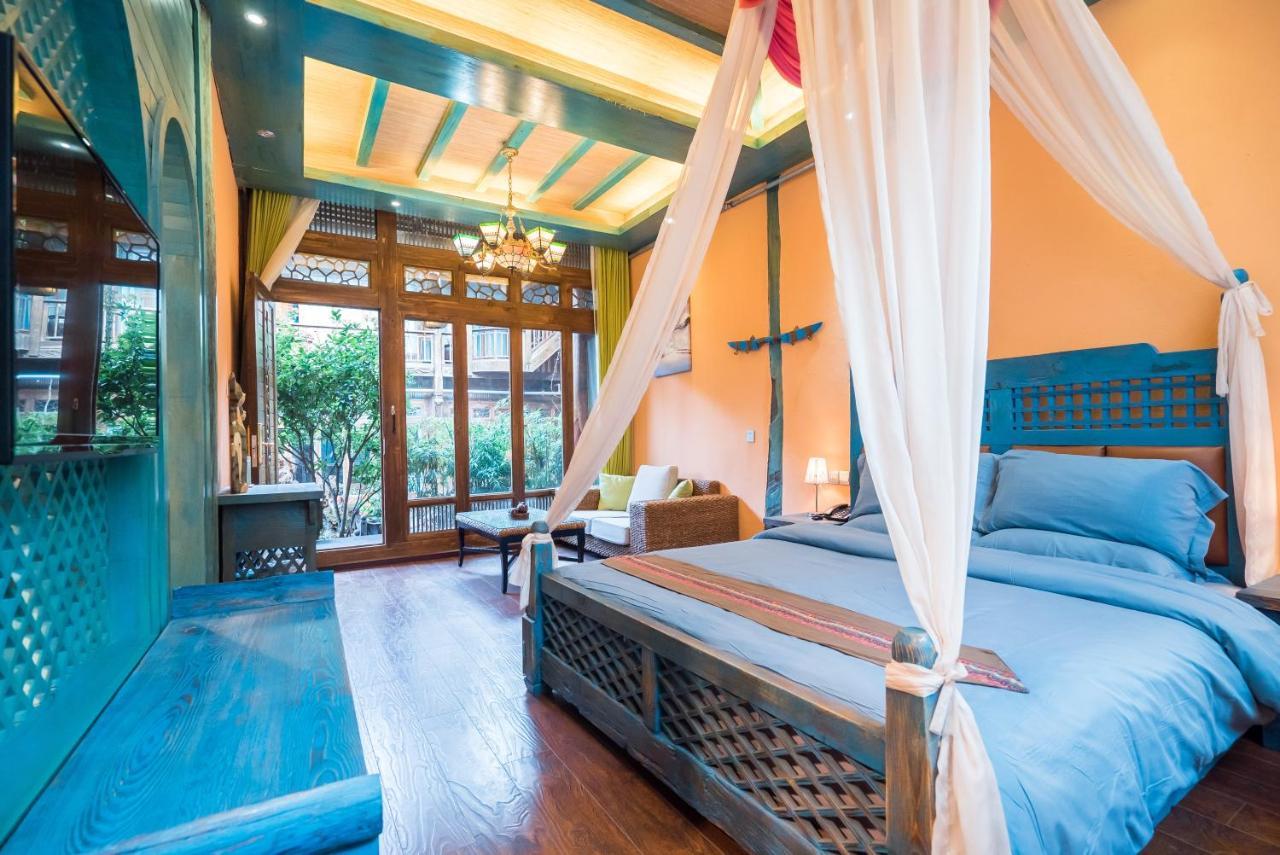 The Ritz-Man Boutique Inn Lijiang Лицзян Экстерьер фото