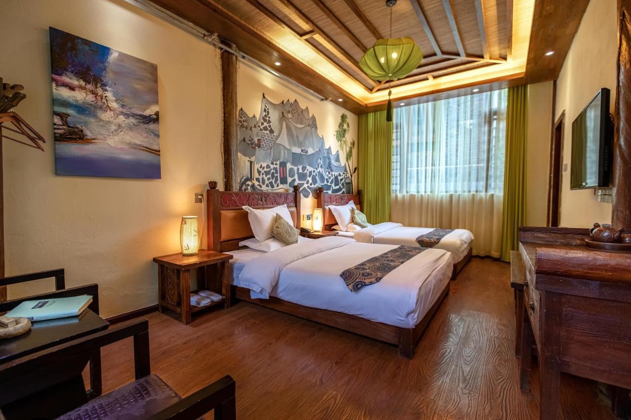 The Ritz-Man Boutique Inn Lijiang Лицзян Экстерьер фото