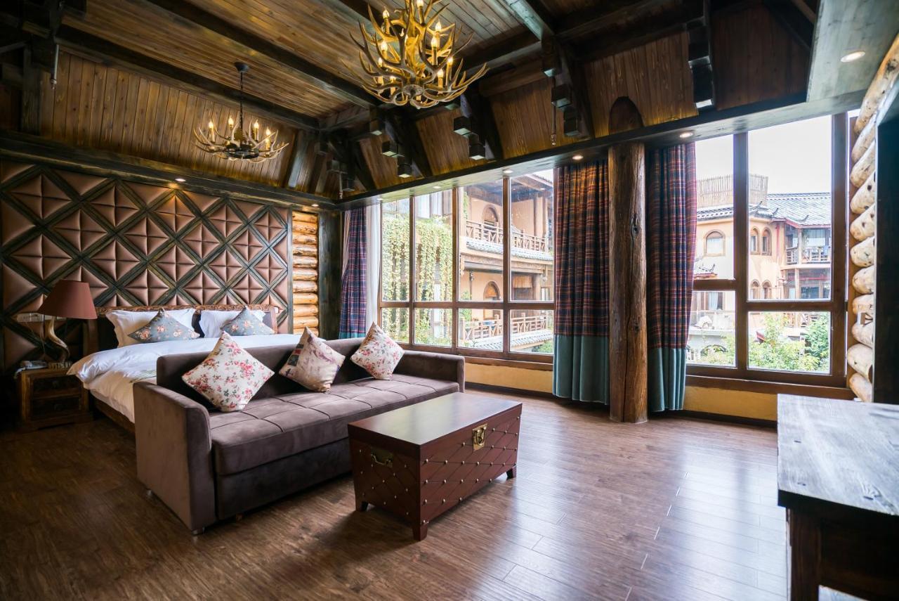 The Ritz-Man Boutique Inn Lijiang Лицзян Экстерьер фото