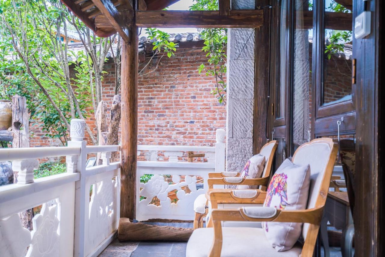 The Ritz-Man Boutique Inn Lijiang Лицзян Экстерьер фото